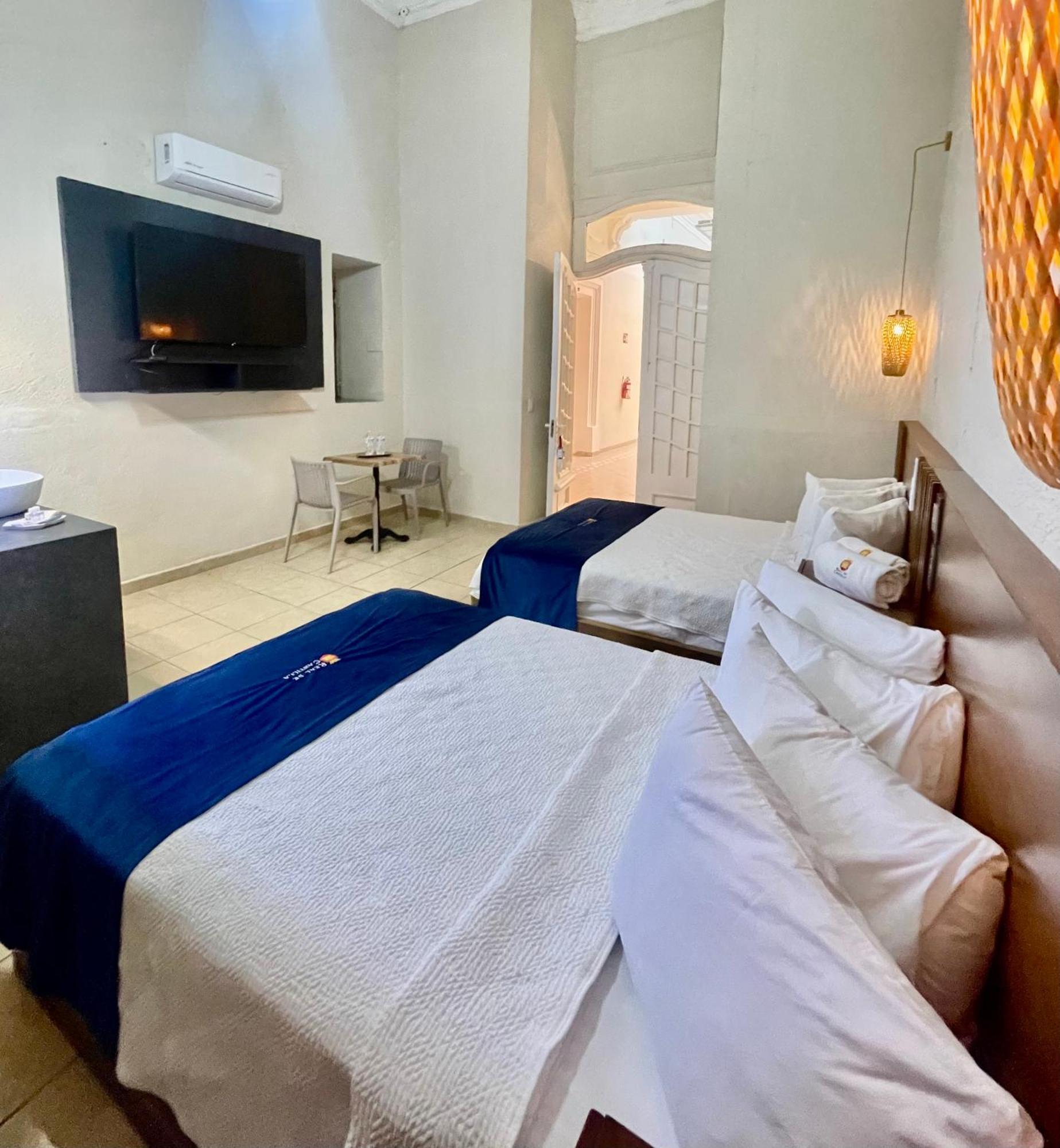 Hotel Real De Castilla Nuovo Guadalajara Extérieur photo