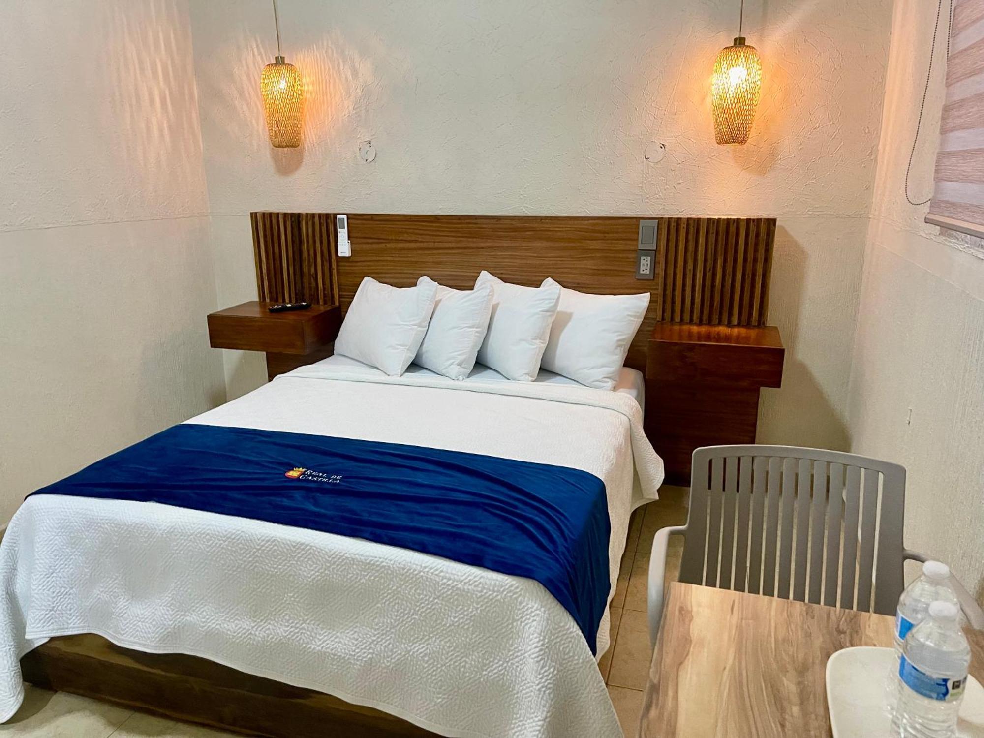 Hotel Real De Castilla Nuovo Guadalajara Extérieur photo